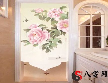卫生间门帘选用什么样的图案 卫生间门帘选用什么样的图案